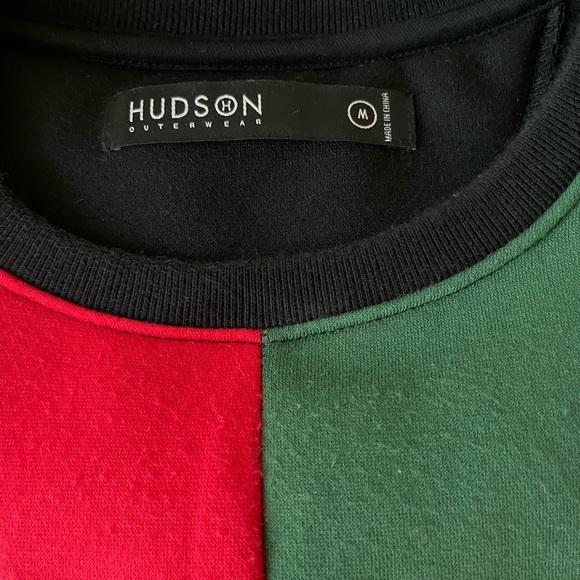 HUDSON pre-owned blocked red/green/blue/yellow/black and gold sweater. Size (M). - Picture 6 of 11